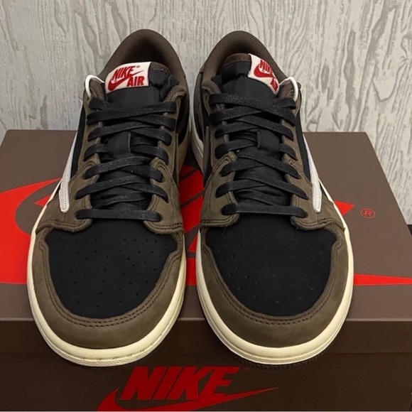 Nike Jordan 1 retro low OG SP Travis Scott mocha sneakers - Picture 7 of 8